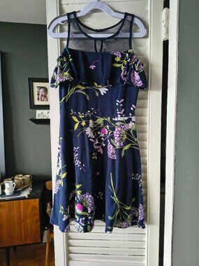 3/$30 - The Children's Place Navy Dark Floral Dress 7/8